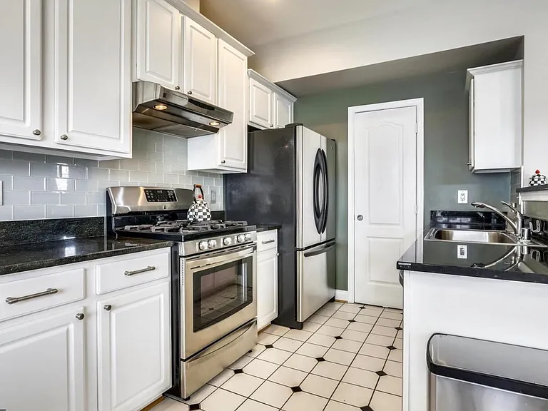2116 Darcy Green Pl — Photo 26