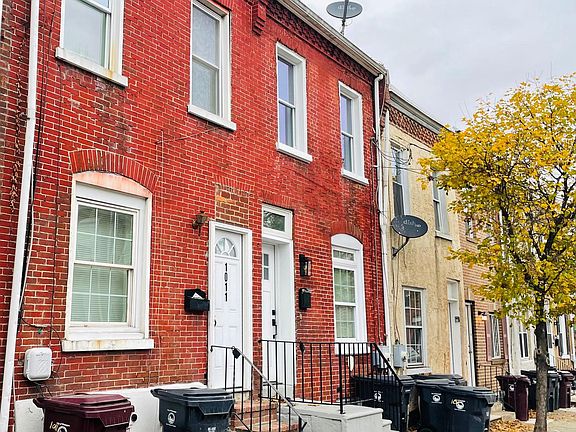 2nd image of 1011 N Spruce St