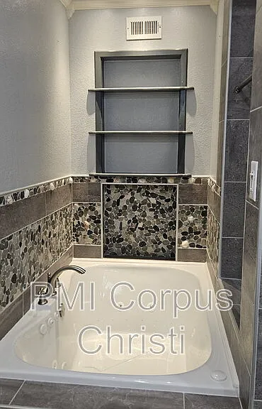 5030 Merganser Dr — Photo 32