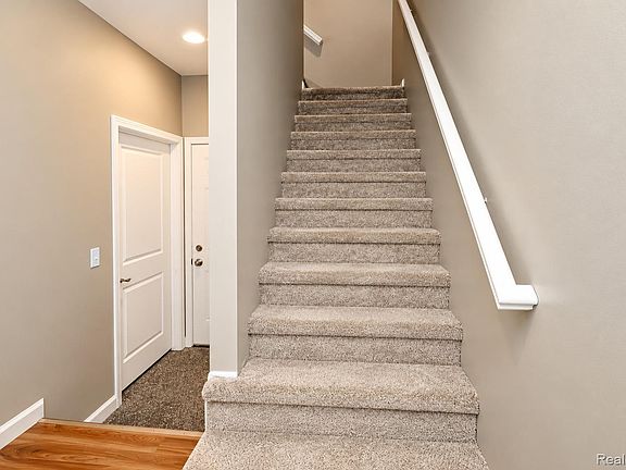 5th image of 403 Legato Dr