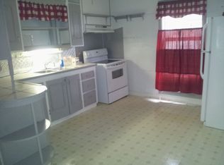 1913 N Main St, Bonham, TX 75418