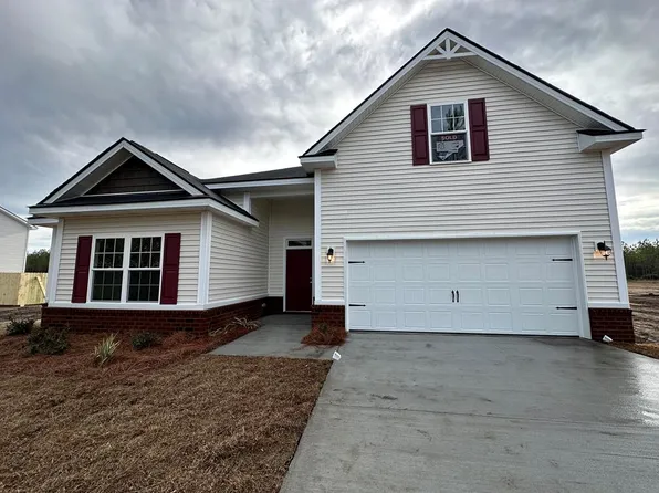 1500 SE Arnold Dr, Allenhurst, GA 31301