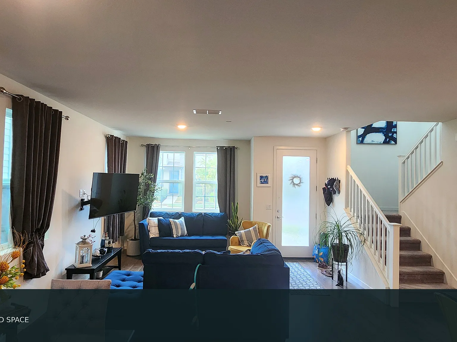 3 bed, 2.5 bath, 1569 sqft, $1,000 — Photo 4