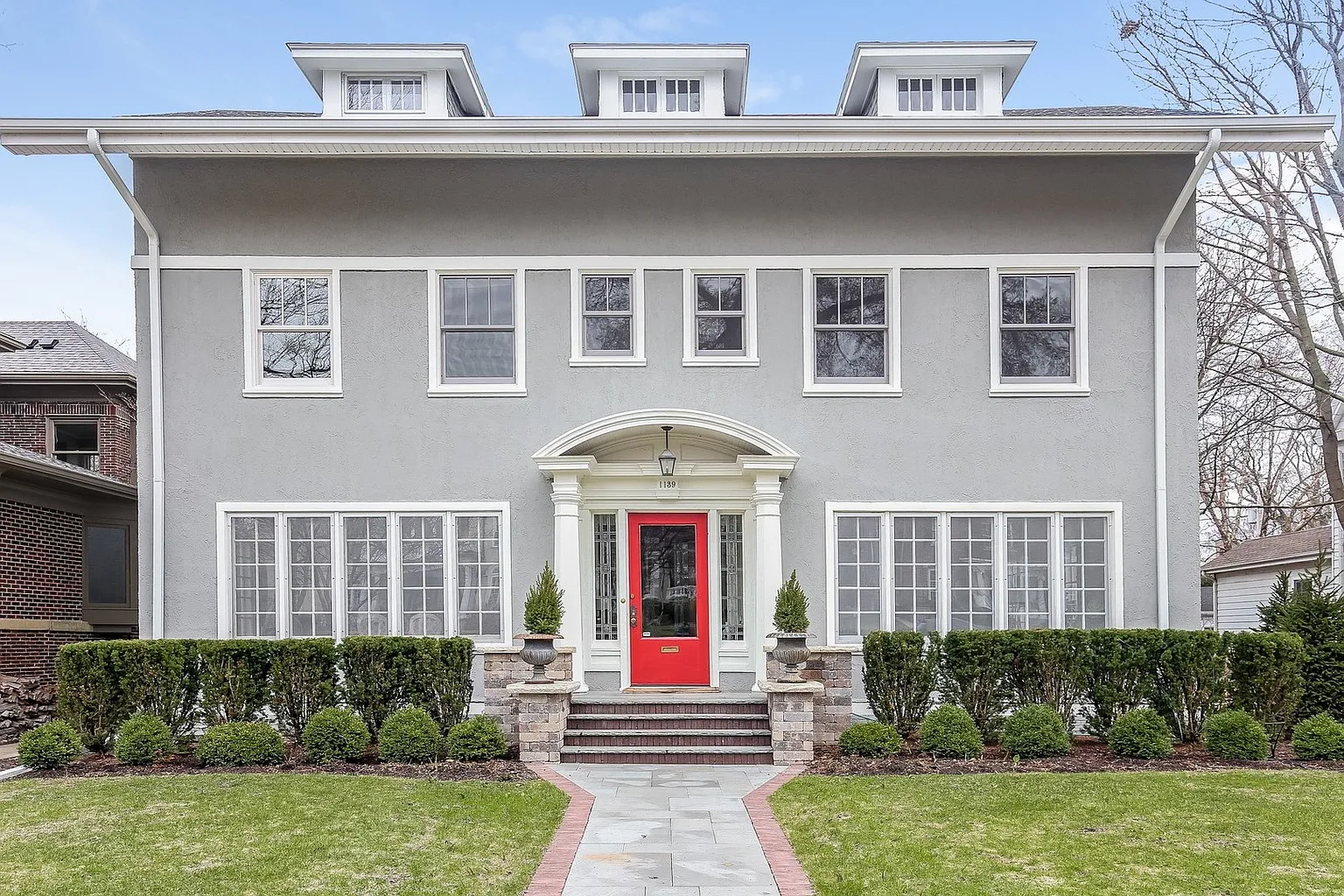 1139 Sheridan Rd photo 1