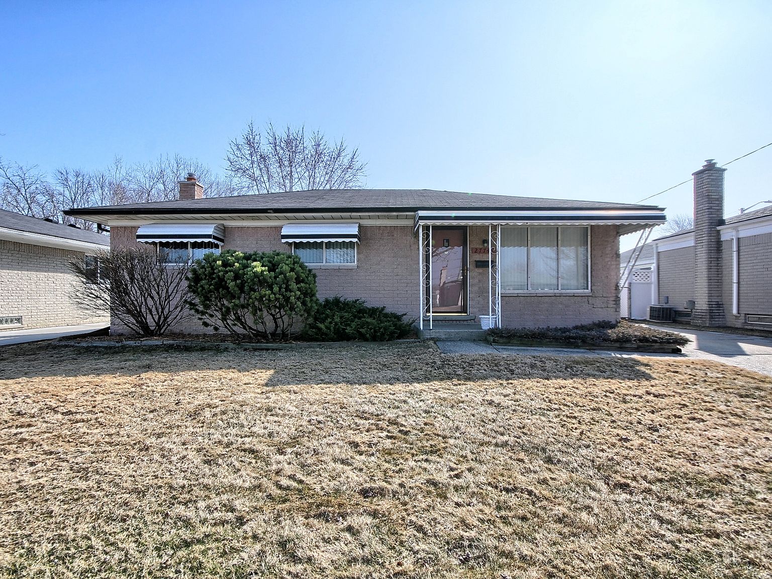 27742 Woodmont St, Roseville, MI 48066 Zillow