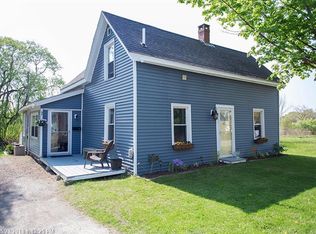 63 Beechwood St, Thomaston, ME 04861