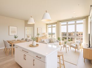 Arlo, Madison, WI 53711