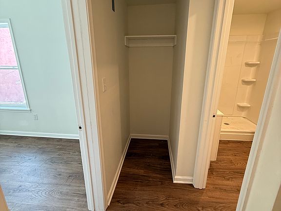 5th image of 5 Locust St APT 1
