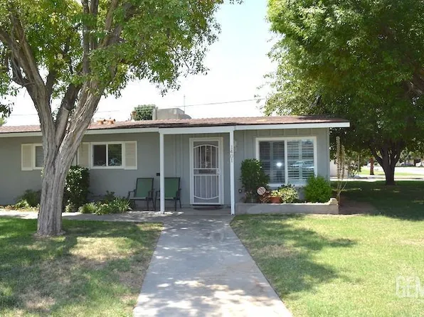 1401 Pebble Beach Dr, Bakersfield, CA 93309