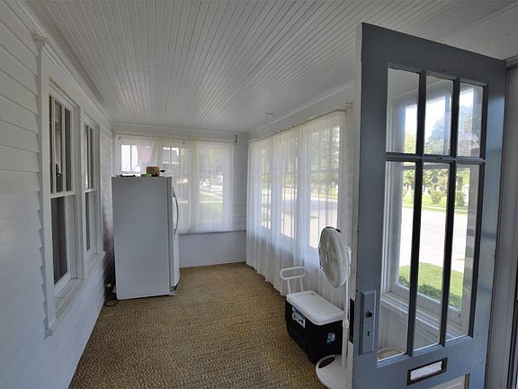 Enclosed Porch Other View