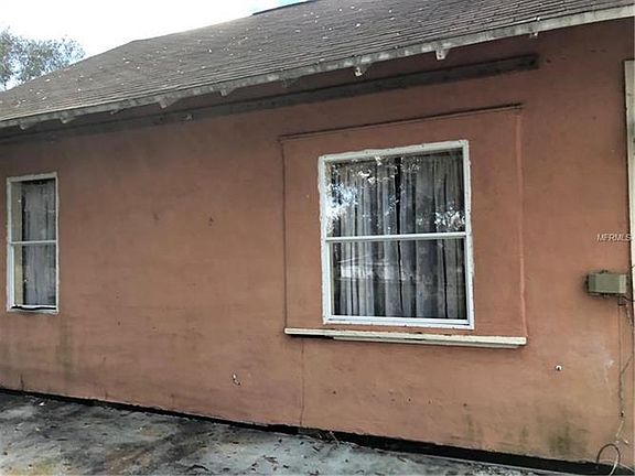 4th image of 2114 Elizabeth St