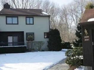 2109 Mill Pond Dr, South Windsor, CT 06074