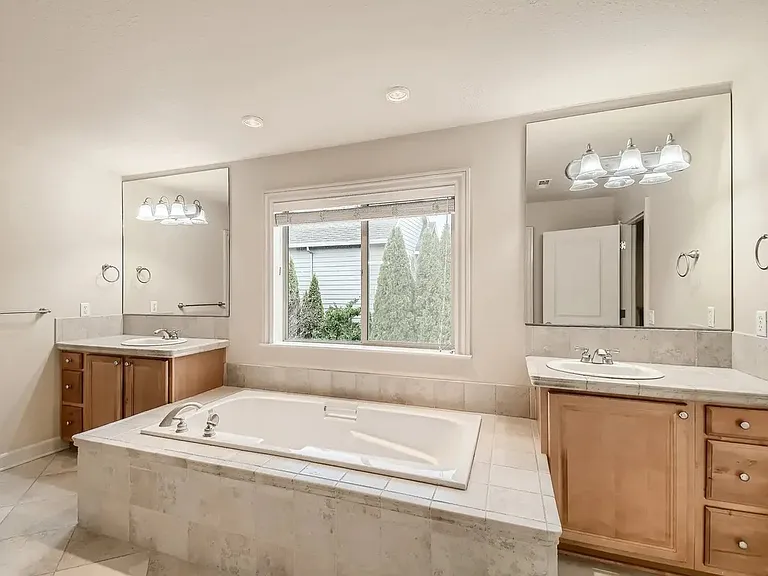 13531 NW Kollenborn Ln — Photo 20