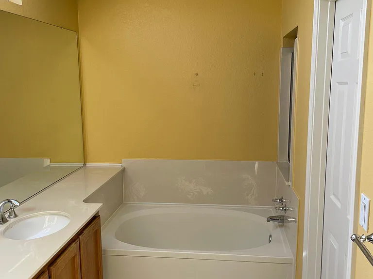 34245 Tupelo St — Photo 32