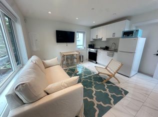 4373 Ontario St, Vancouver, BC