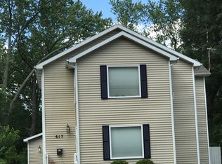 617 Ridgewood Ave, Lansing, MI 48910