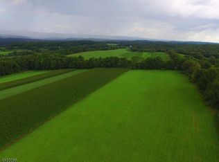 8-24 Fairview Hill Rd, Newton, NJ 07860