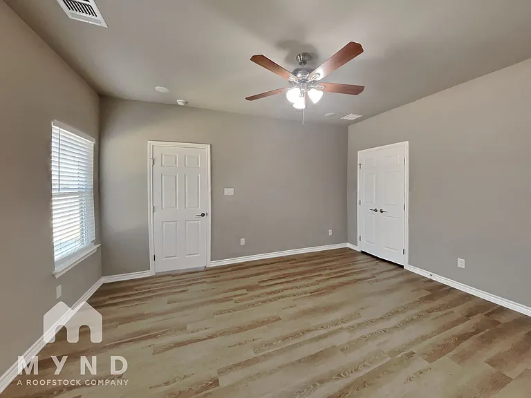 5621 Van Horn Dr — Photo 10
