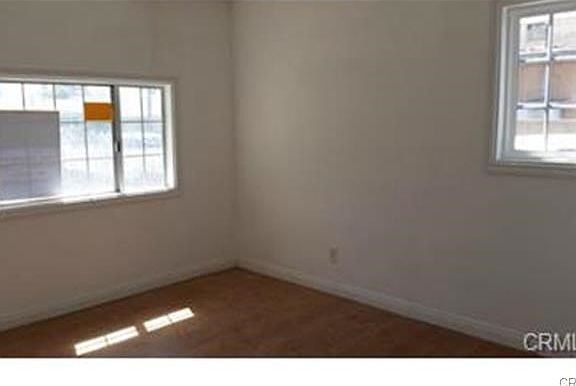 3rd image of 4413 Hornbrook Ave
