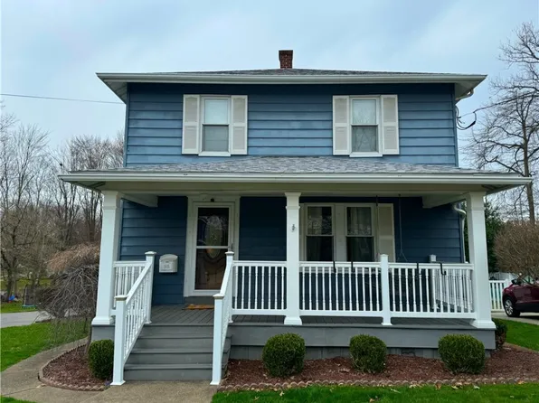 505 Spring St, Grove City, PA 16127