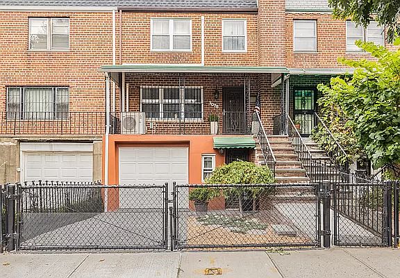 3rd image of 3078 49th St