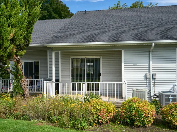 2101 Poplar Dr Unit 71, Medford, OR 97504