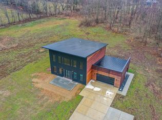 950 Stoney Rd, Danville, KY 40422