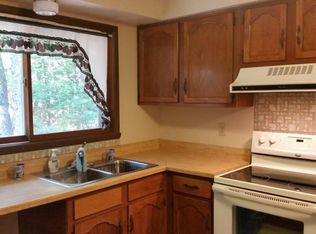 W7020 Rivers Bend Ln, Porterfield, WI 54159