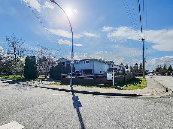 4th image of 11645 195a St