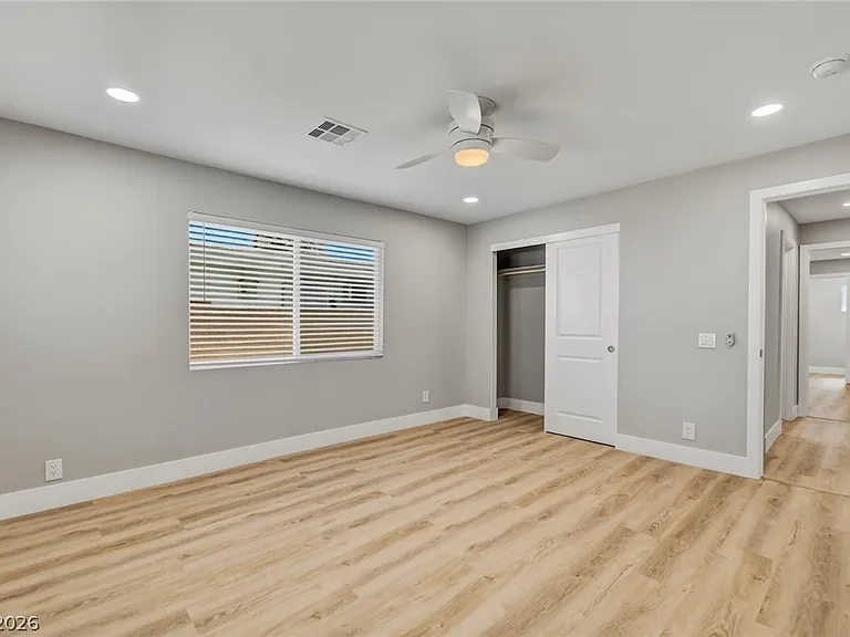1800 8th Pl — Photo 36