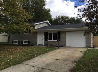 1559 Mac Pherson Dr, New Haven, IN 46774