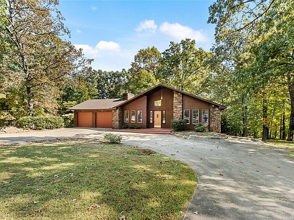 3rd image of 2605 Sequoyah Dr