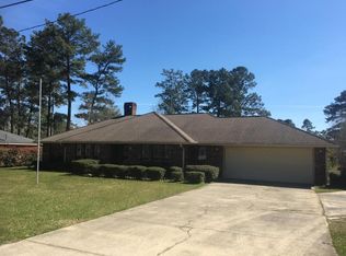 129 Hinton Dr, Hattiesburg, MS 39401