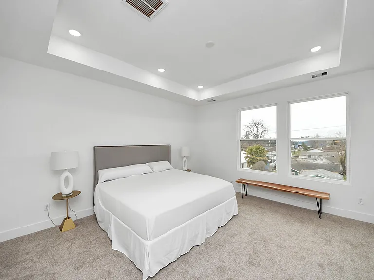 1216 English St — Photo 26