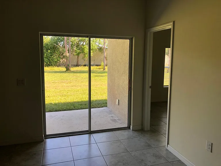 24482 Zephyr Ct — Photo 16