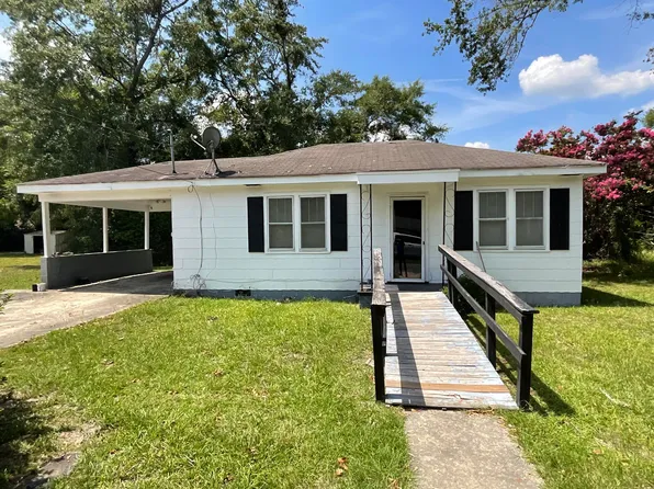 488 Smoak St, Bamberg, SC 29003