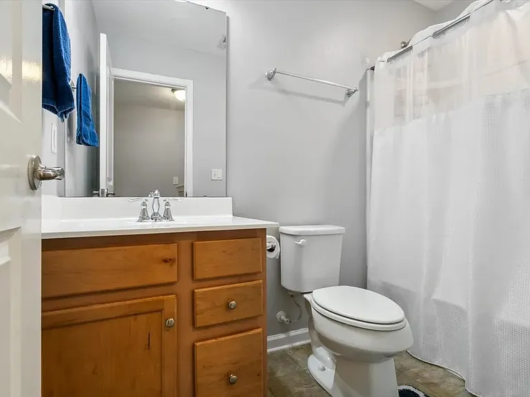 622 Newman Dr — Photo 21