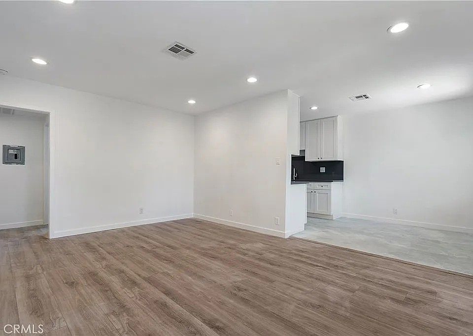 2nd image of 17956 Schoenborn St #6