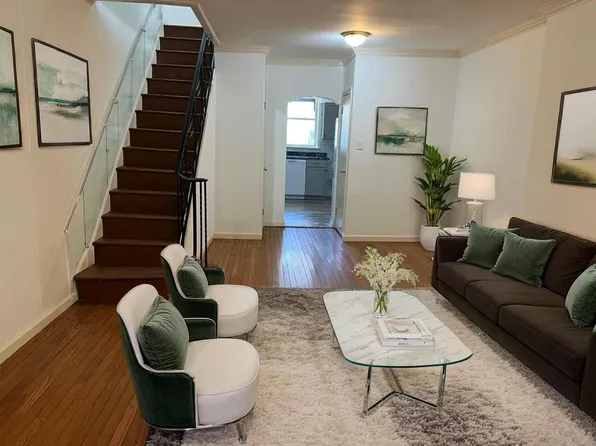 1208 S Alder St, Philadelphia, PA 19147