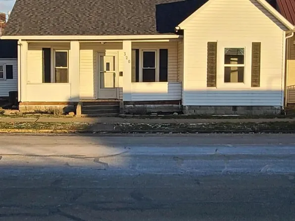 320 S Walnut St, Celina, OH 45822