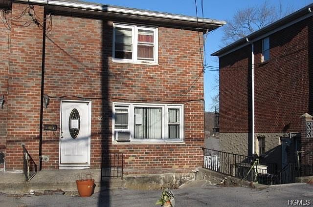 1st image of 520 McLean Ave