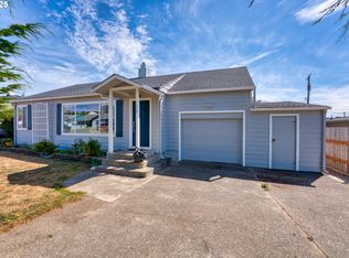 1225 Hub St, Brookings, OR 97415