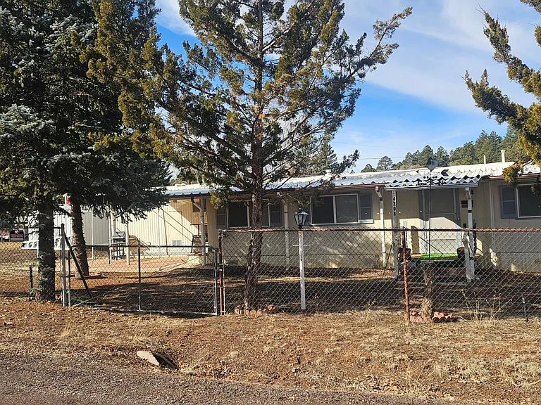 4208 Meadow Grove Dr — Photo 3