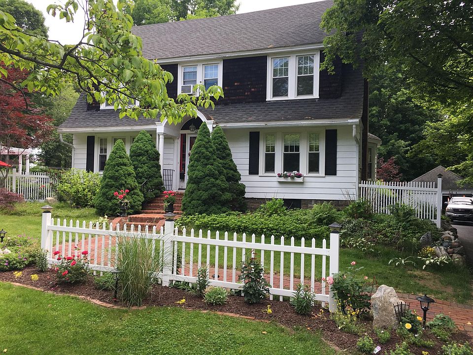 1243 Enfield St 2, Enfield, CT 06082 Zillow