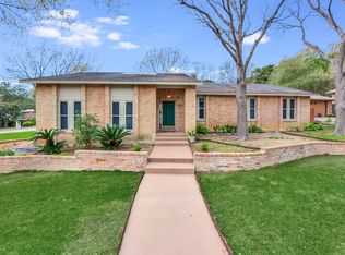 15902 Wolf Creek St, San Antonio, TX 78232