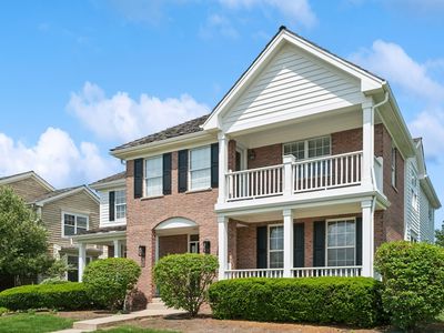 1619 Patriot Blvd, Glenview, IL, 60026