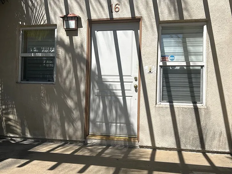 77 Sierra Madre Blvd #16 — Photo 2