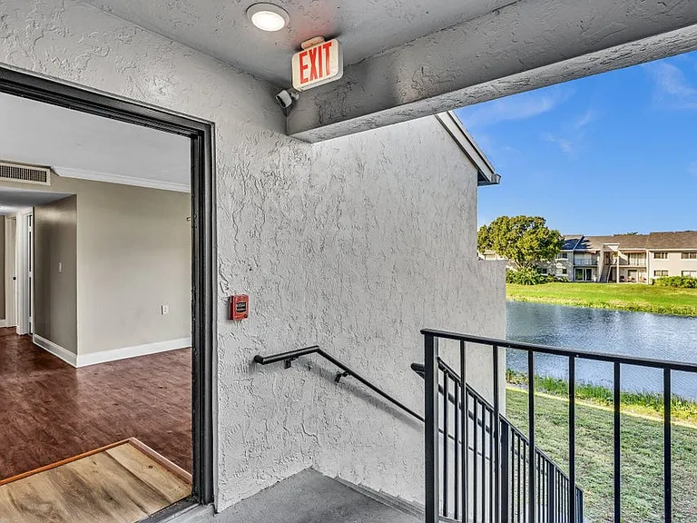 1163 Lake Terry Dr #N — Photo 28