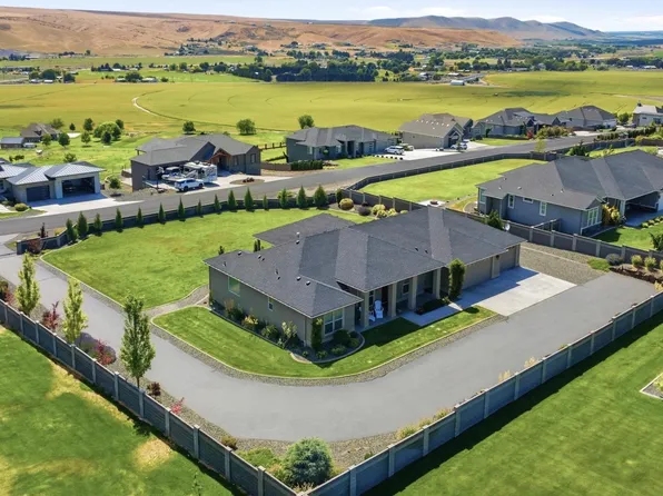 74002 E Grand Bluff Loop, Kennewick, WA 99338