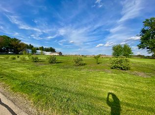 301 S Maple St, Wyanet, IL 61379